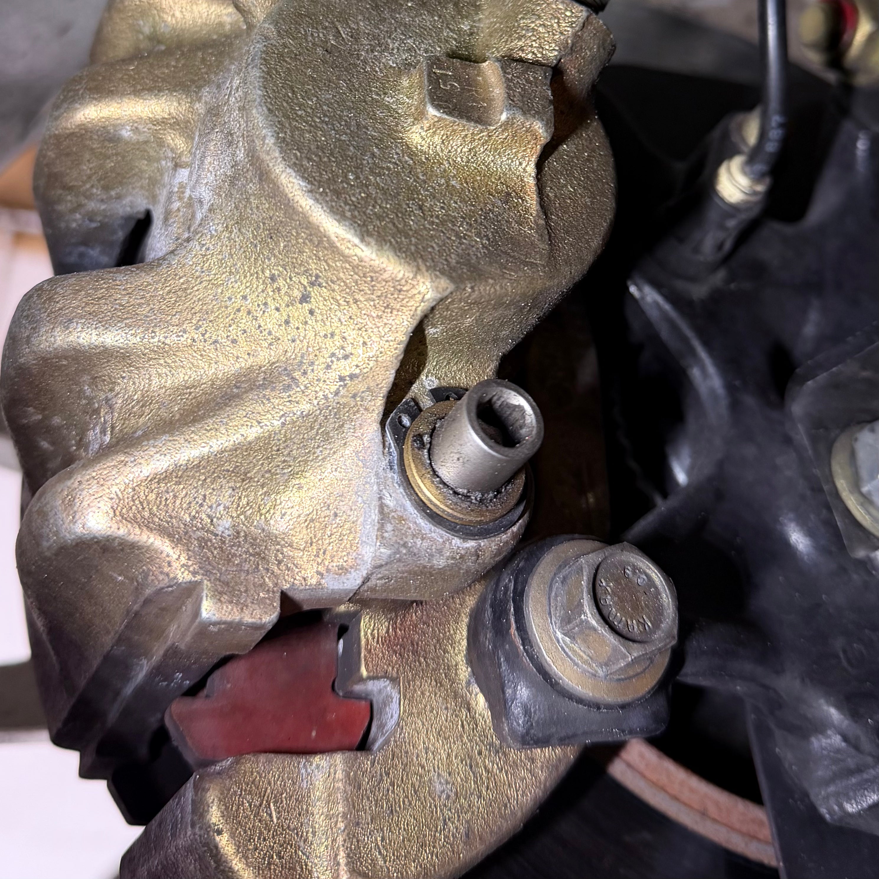 Messingbuchsen-Set Führungsbuchsen Bremssattel passend für BMW E30 / E36 / E46 / E90-E93 Z3 Z4