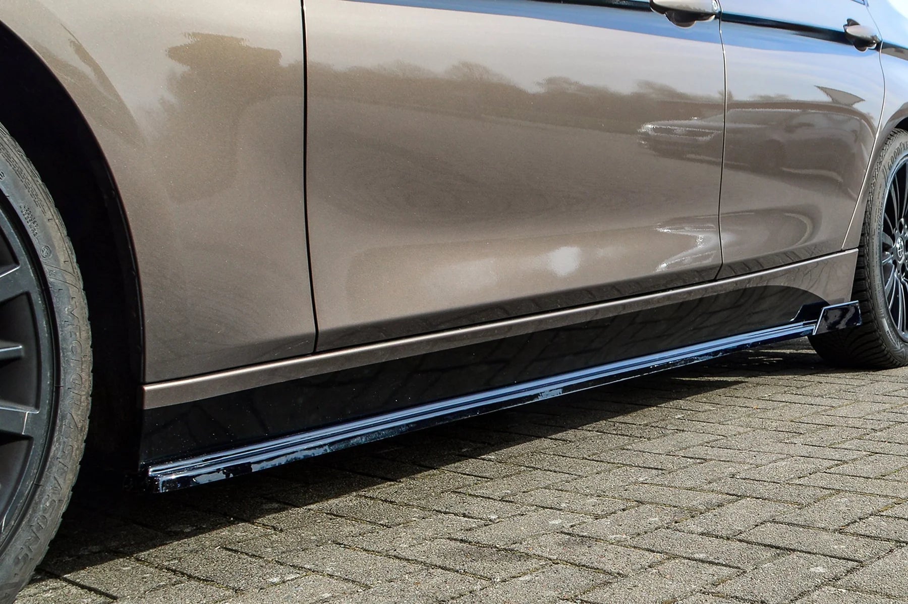 CUP Seitenschweller mit Wing passend für BMW 3er F30 F31 Standard / Sport Line - WEHRAN MOTORSPORT