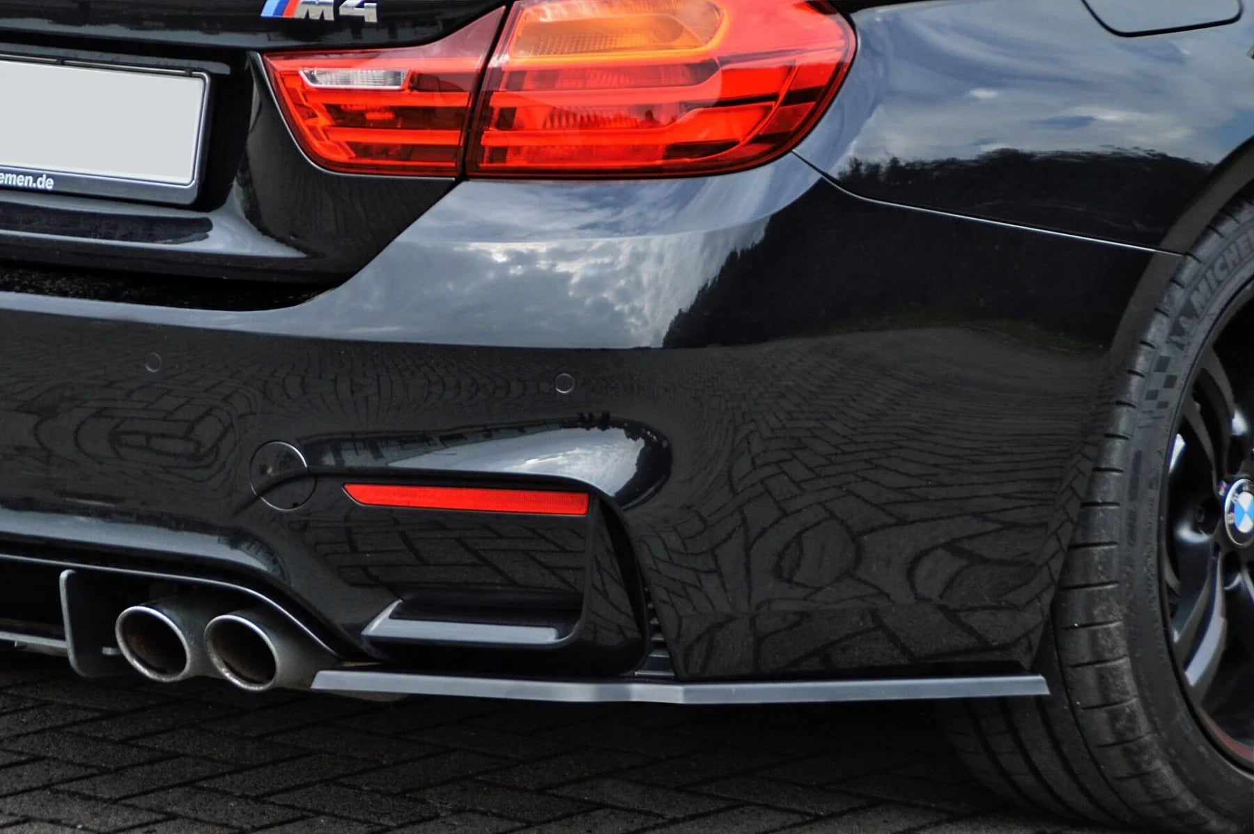 Heckflaps Diffusor Seitenteile passend für BMW M3 M4 F80 F82 F83 Coupé Cabrio - WEHRAN MOTORSPORT