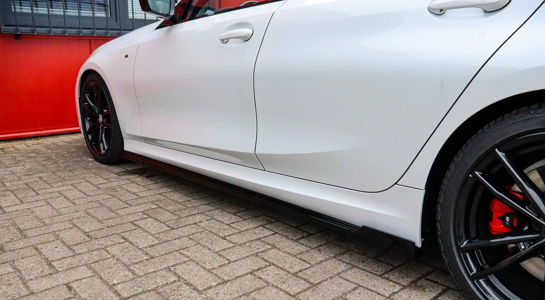 Seitenschweller mit Wing passend für BMW 3er G20 G21 Limousine Touring (ohne M - Paket) - WEHRAN MOTORSPORT
